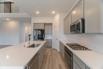 Building Photo - 17138 Crimson Crest Dr