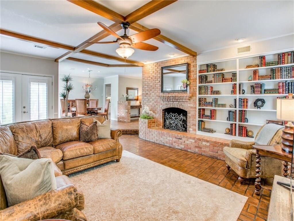 Foto principal - 7128 Joyce Way