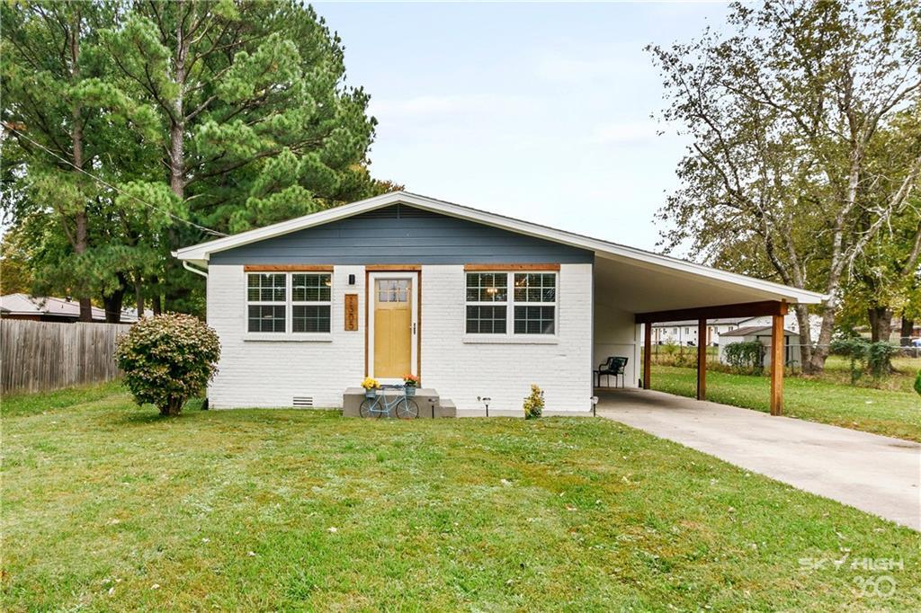 Foto principal - 1305 SE Benton St