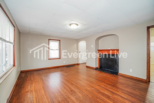 Foto del edificio - 1714 Bide A Wee Park Ave