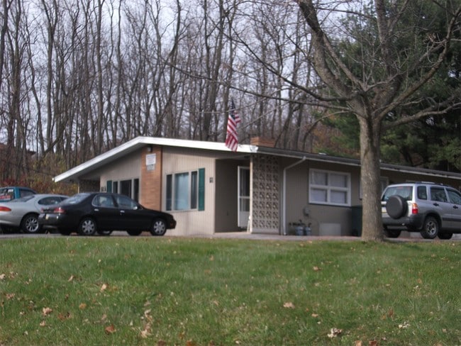 Building Photo - 2960 Gwin Rd