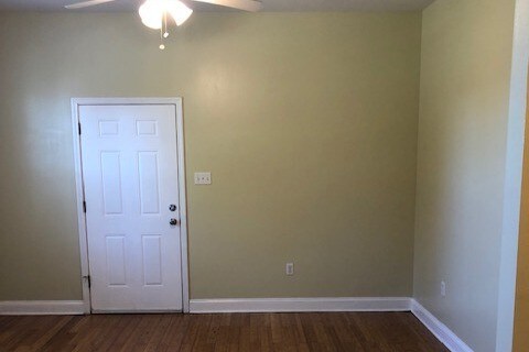 Living Rm/Dining Rm - 2044 Almonaster Ave