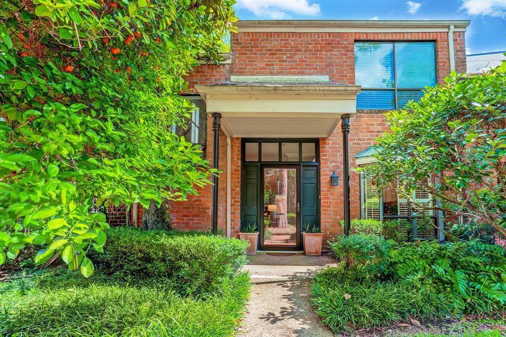 Foto principal - 2901 Bammel Ln