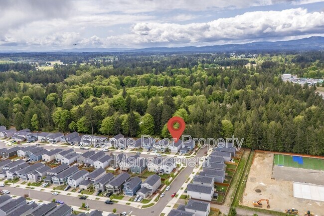 Building Photo - 9111 Lady Slipper St SE