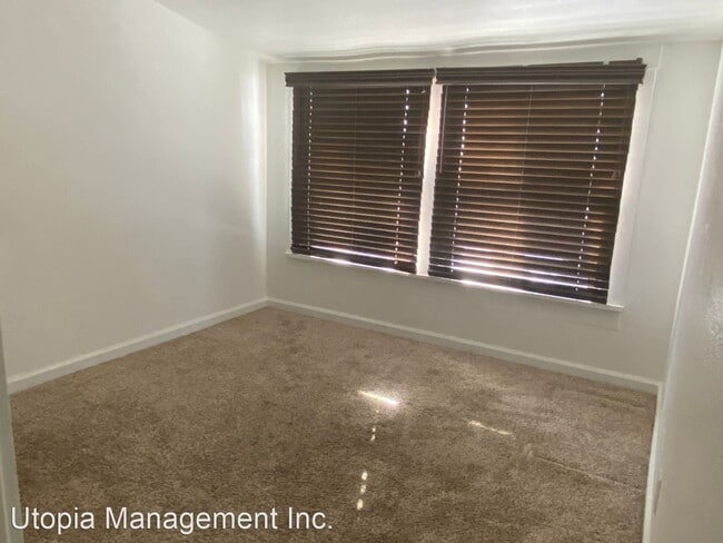 Building Photo - 3 br, 2 bath House - 110 Russell Avenue