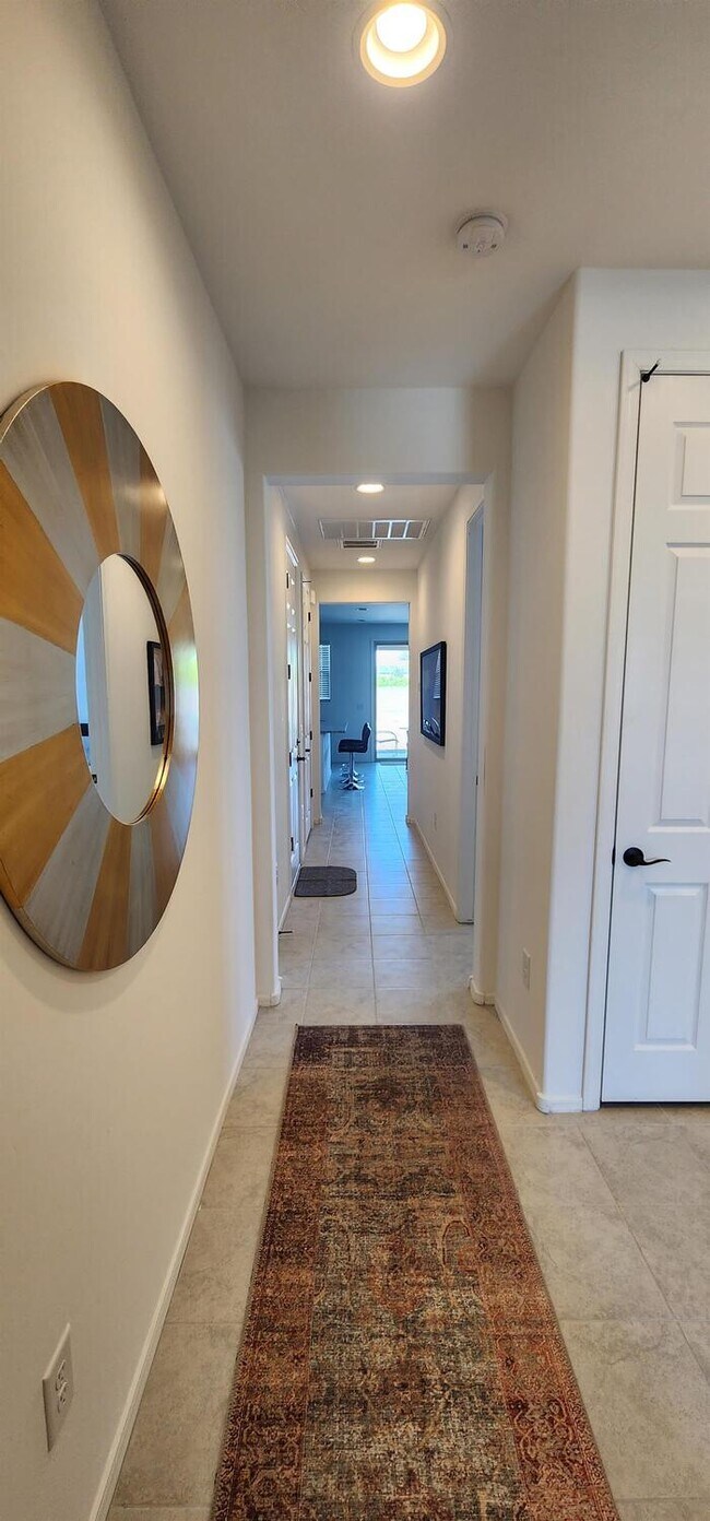 Foto del edificio - 21572 Treasure Rd