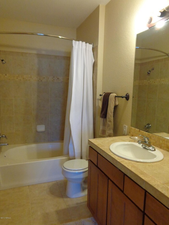 Building Photo - 1500 E Pusch Wilderness Dr