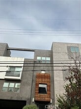 Building Photo - 11925 Kling St