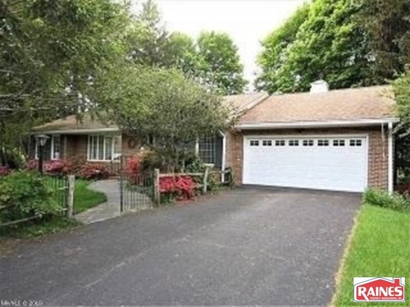 Foto principal - 700 Church St SE