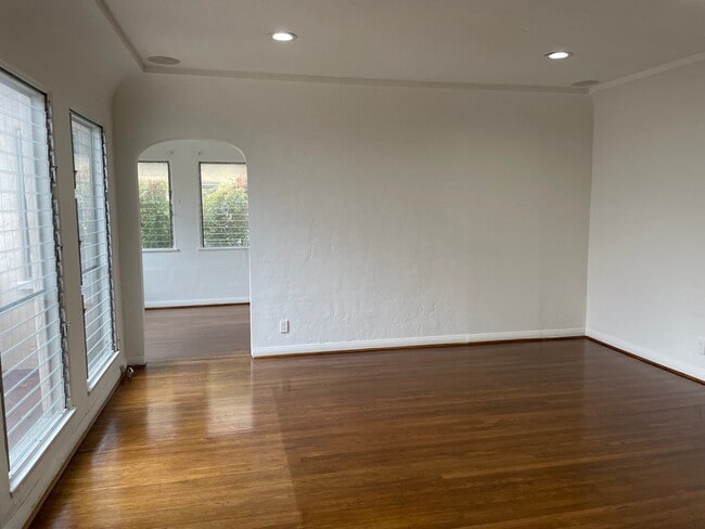 Formal Dining Room/Den - 421 S Bedford Dr