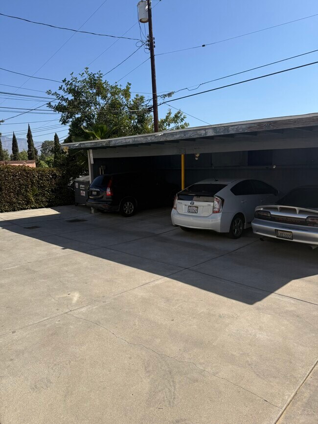 Foto del edificio - 1330 Stevens Ave