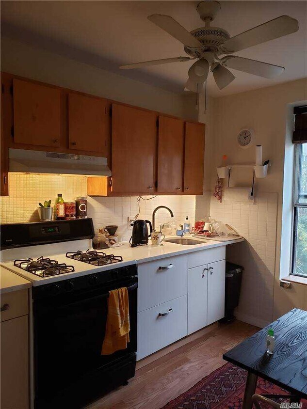 Foto principal - 171A Franklin St