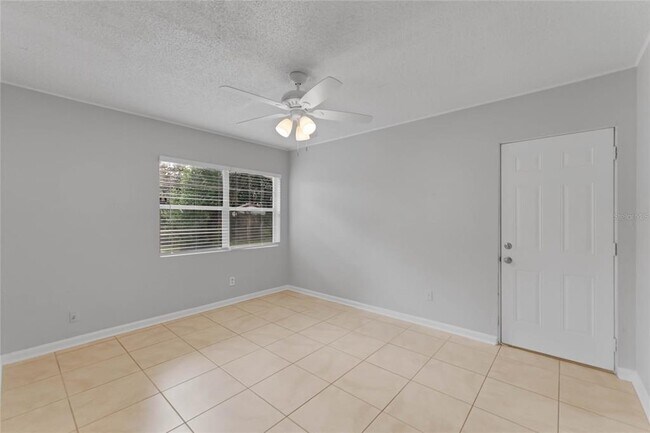 Foto del edificio - 2828 Salisbury Blvd