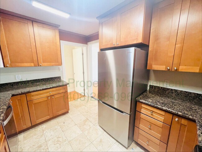 Building Photo - 924 Almaden Ave