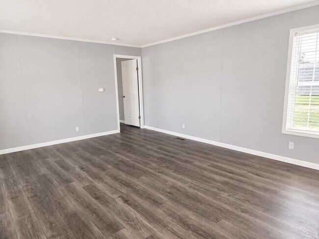 Foto del edificio - 3659 Pinoak St