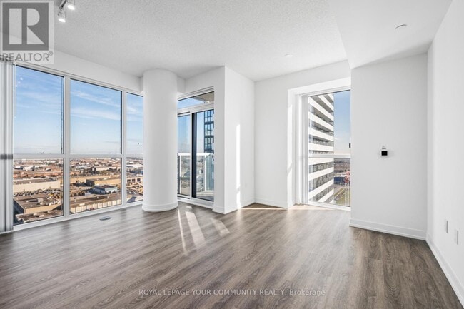 Building Photo - 8 Interchange Wy