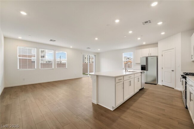 Building Photo - 3951 Riley Rose Ave