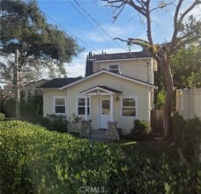 Building Photo - 2814 Los Olivos Ln