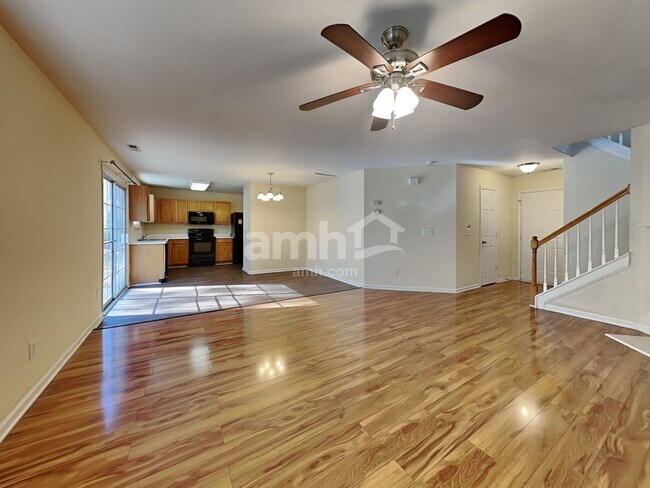 Foto del edificio - 204 Cloverdale Drive