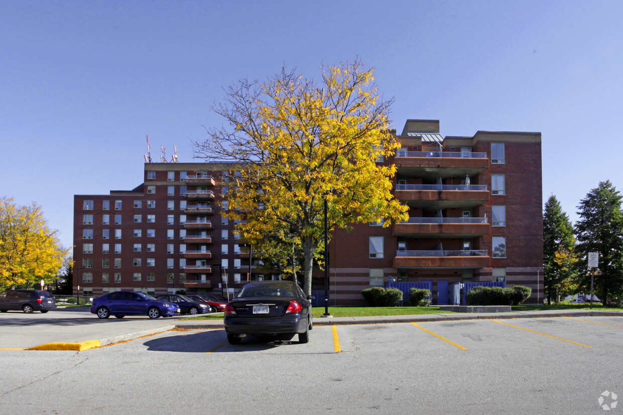 Building Photo - 1035 Windsor Hill Blvd