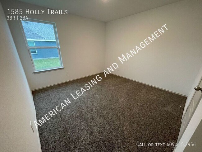 Building Photo - 3/2 New Construction in HJISD Now Available!