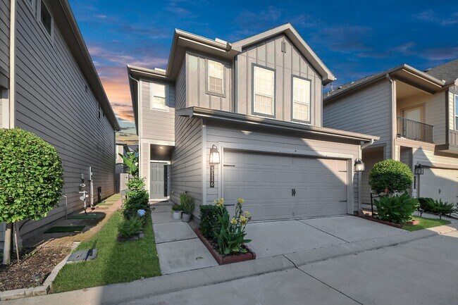 Foto del edificio - 3116 Dakota Falls Dr