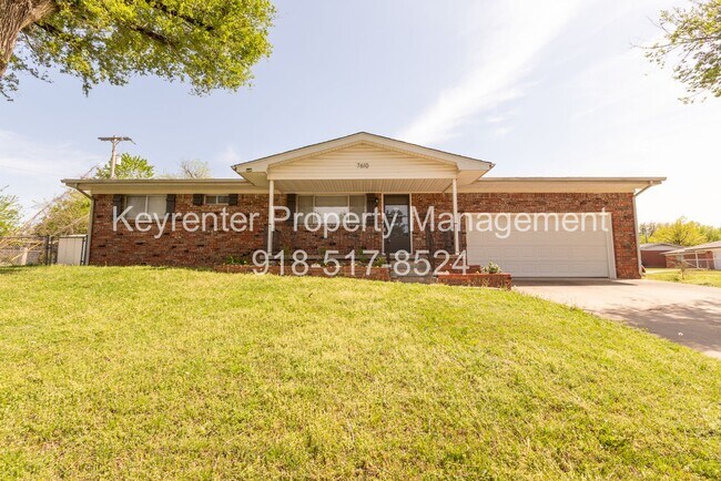 Foto del edificio - 3 Bed 1.5 Bath in Great Midtown Location!