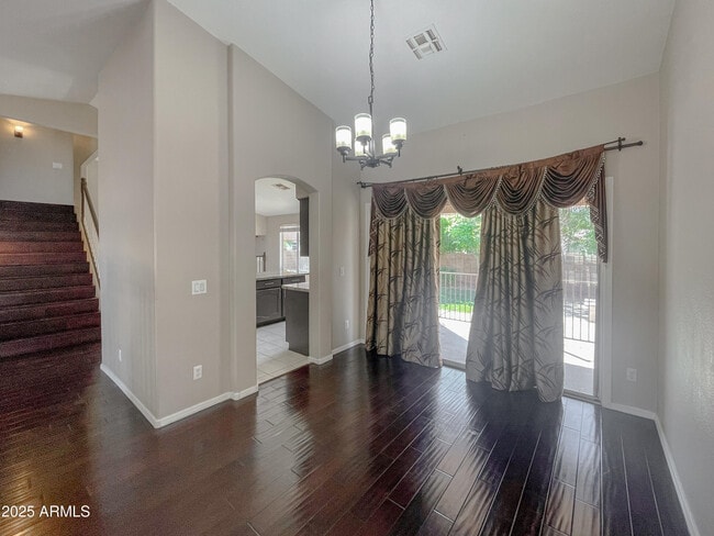 Foto del edificio - 1615 W Enfield Way