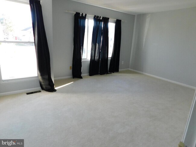 Foto del edificio - 13315 Aiken Pl