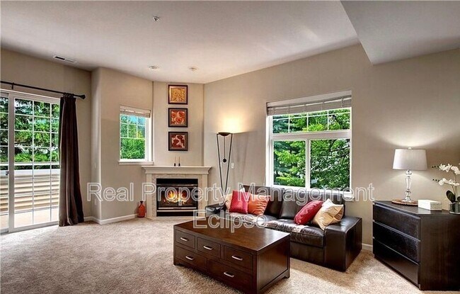Foto del edificio - 2030 132nd Ave SE