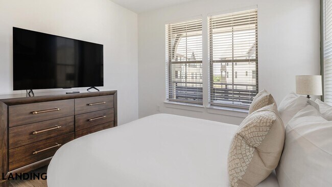 Foto del edificio - 3900 Robinson Rd