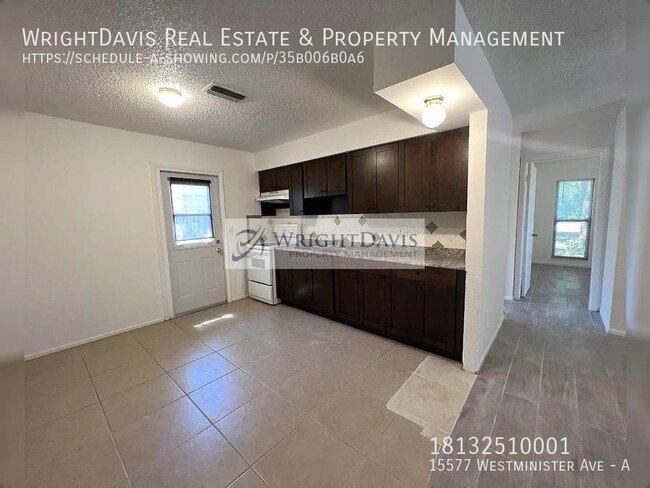 Foto del edificio - Cute 2/2 Duplex in Clearwater!