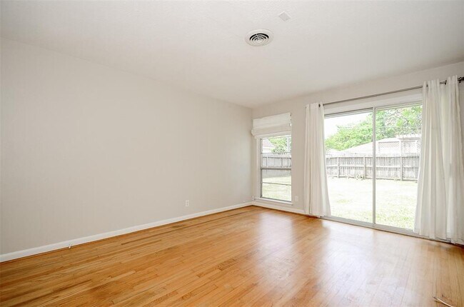 Building Photo - 4410 Spellman Rd