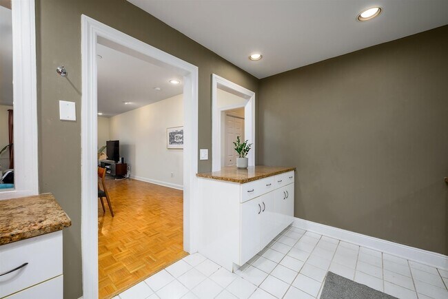 Foto del edificio - 207 Shearwater Ct W