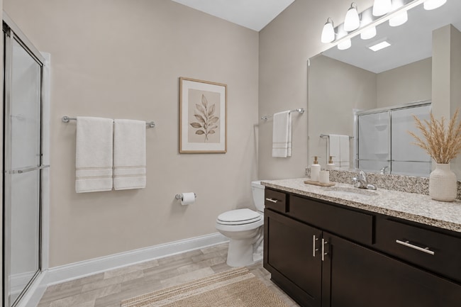 Foto del edificio - Traditions at Royalton Place - Seniors 55+