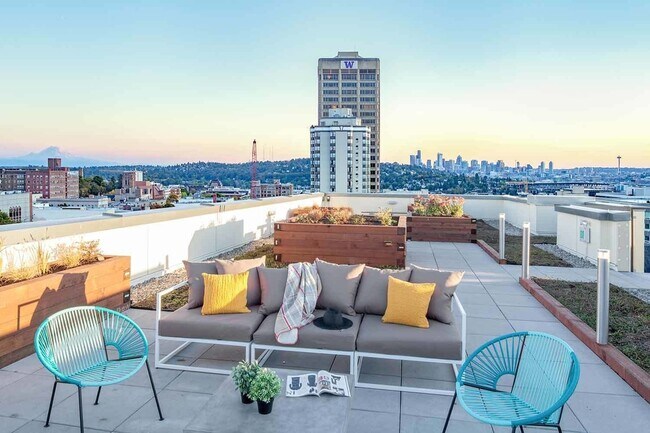 Salón en la azotea - Nolan