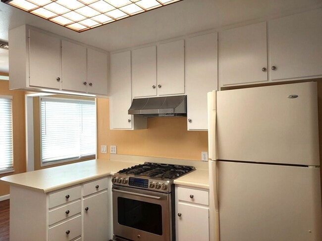 Foto del edificio - 5847-5849 Mildred St