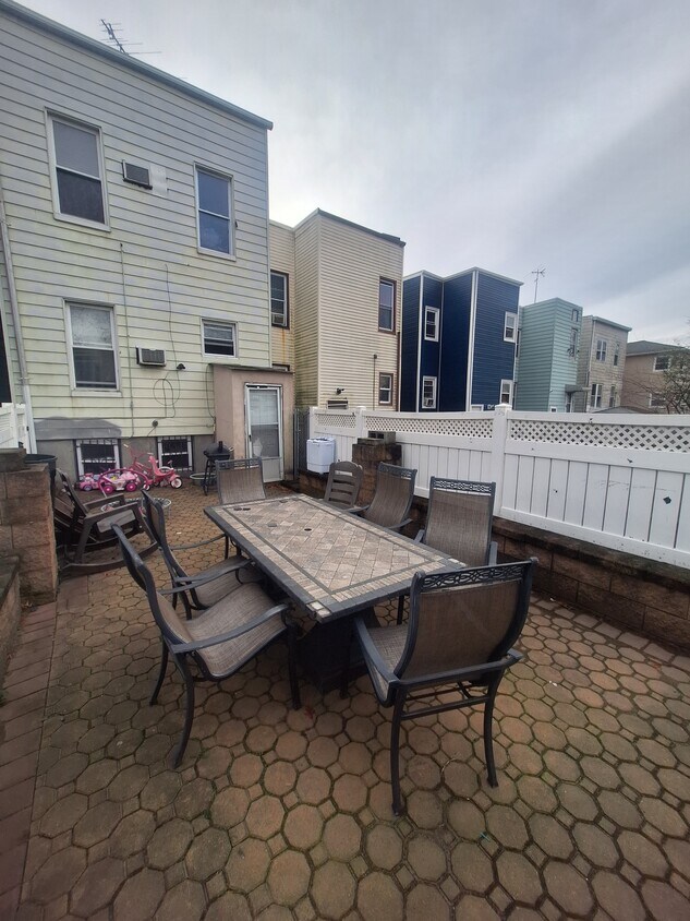 170 Boyd Ave Unit 1, Jersey City, NJ 07304 Apartments in Jersey City