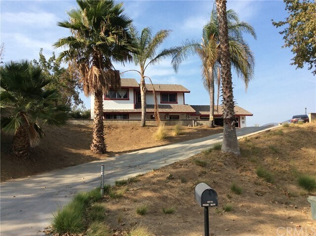 Foto del edificio - 10721 Valley Dr