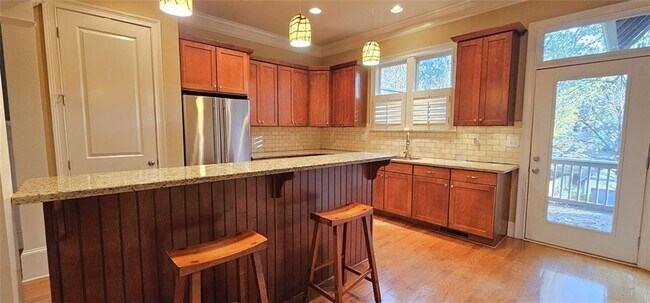 Foto del edificio - 703 Pershing Ave SE