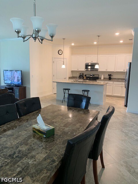 Foto del edificio - 11548 Shady Blossom Dr