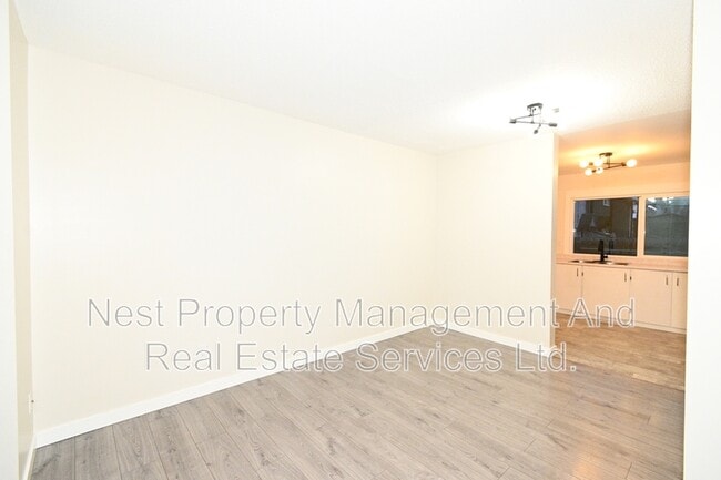 Photo du bâtiment - 2131 Upland St