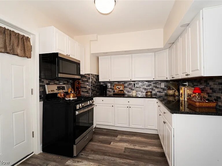 Foto principal - 3647 W 47th St