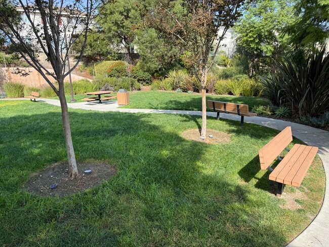 Building Photo - 1505 Winter Ln