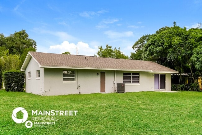 Building Photo - 1247 Kingston Ave