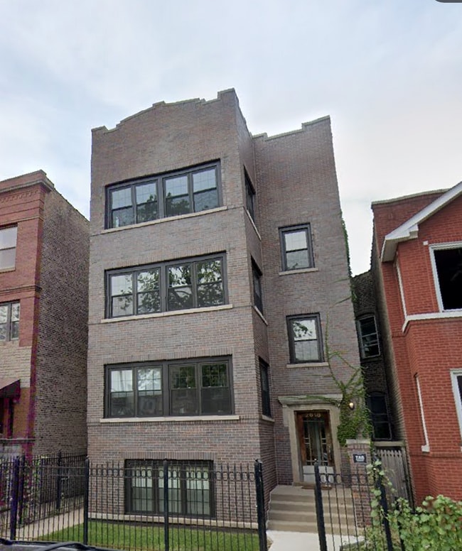 Building Photo - 2618 N Mozart St