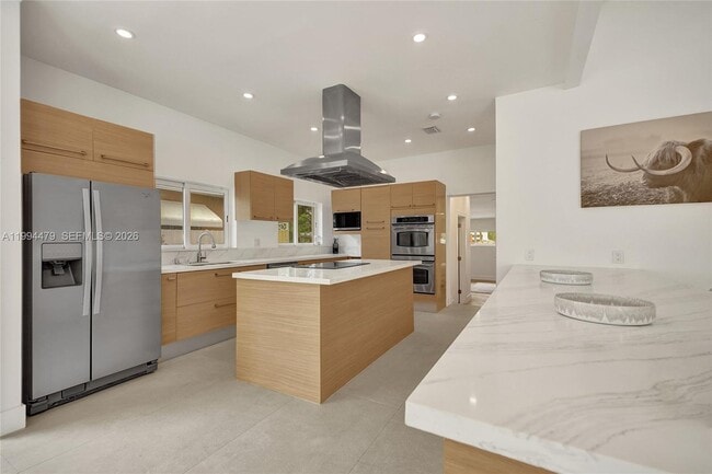 Foto del edificio - 12478 N Bayshore Dr