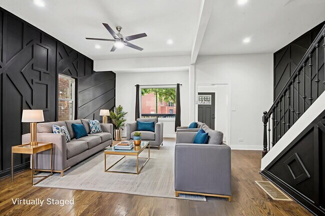 Foto del edificio - 6547 S Langley Ave