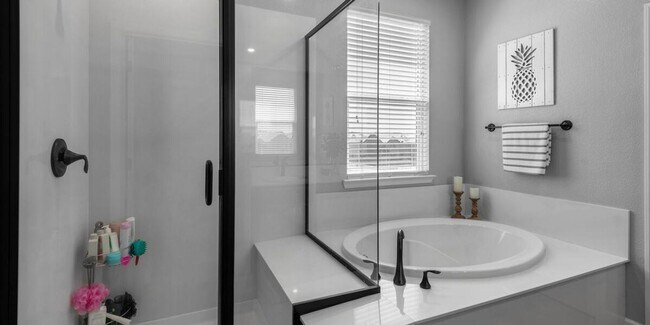 Building Photo - 4 Bedroom Rocklin Home with Greenbelt Views!