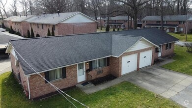 Building Photo - 1250 Overbrook Dr